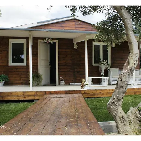 Holiday home Il Giardino Di Rosy